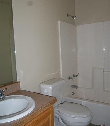 4th image of 122C Westside Blvd