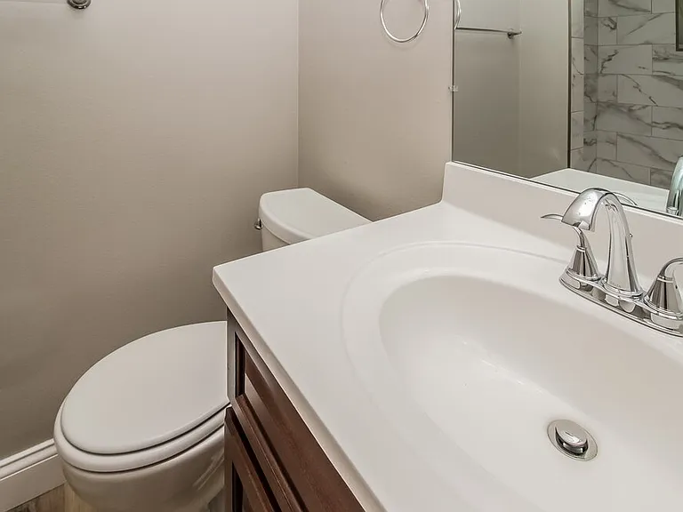 517 Sean Ct — Photo 15