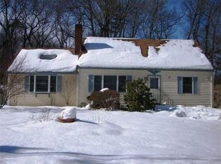 2 Sheldon St, Burlington, MA 01803