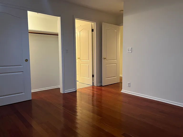 757 N Point St #1 — Photo 24