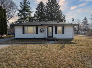 3343 Yauck Rd, Saginaw, MI 48601