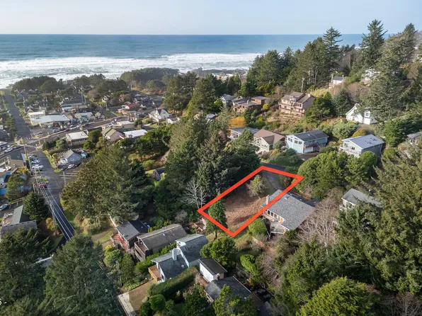 T/l 1701 Third St, Yachats, OR 97498