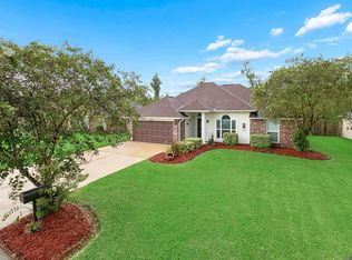 613 Foxwood Ln, La Place, LA 70068