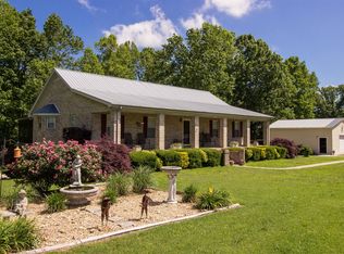 679 Pine Grove Rd, Smithville, TN 37166