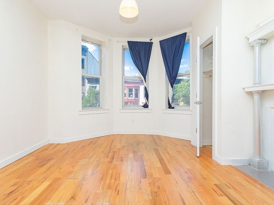 1st image of 778 Lincoln Pl #2RF