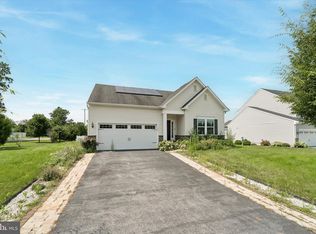 700 W Chestnut St, Coatesville, PA 19320