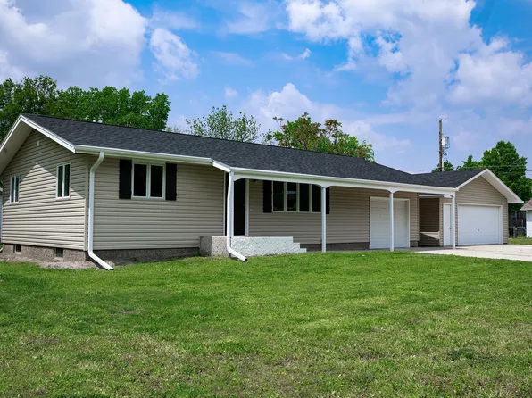 558 25th Ave, Columbus, NE 68601