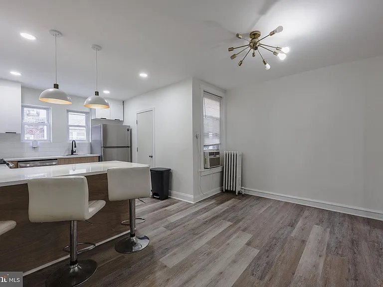 7710 Temple Rd — Photo 4