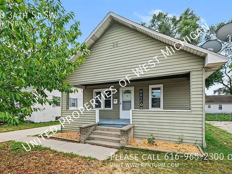 28 34th St SW — Photo 1