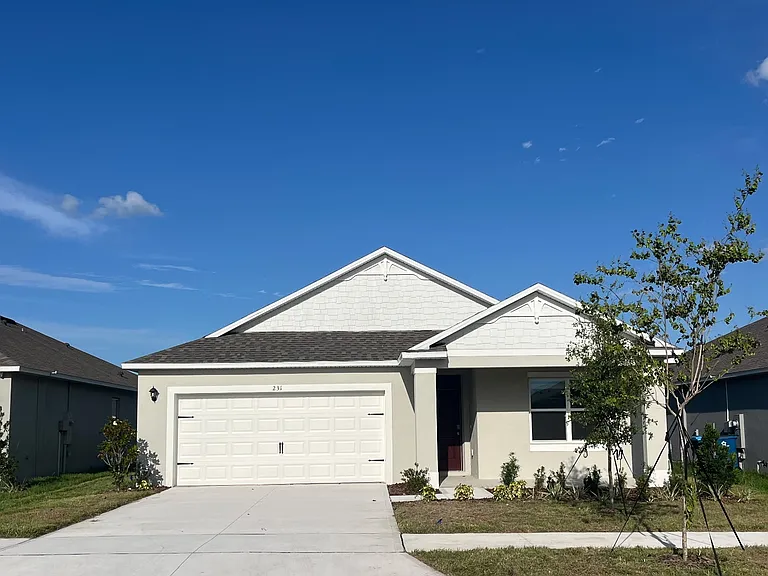 231 Taylor Groves St — Photo 1