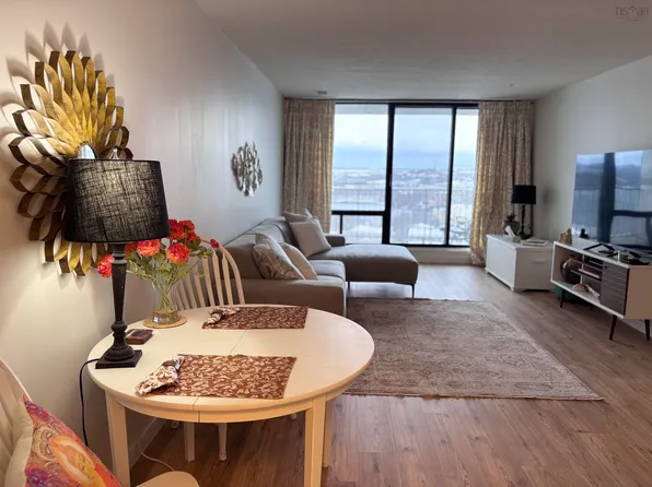 5572 N Ridge Rd #1002, Halifax, NS B3K 5K2