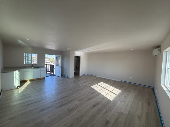 (undisclosed Address), San Diego, CA 92113