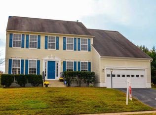 27 Basalt Dr, Fredericksburg, VA 22406