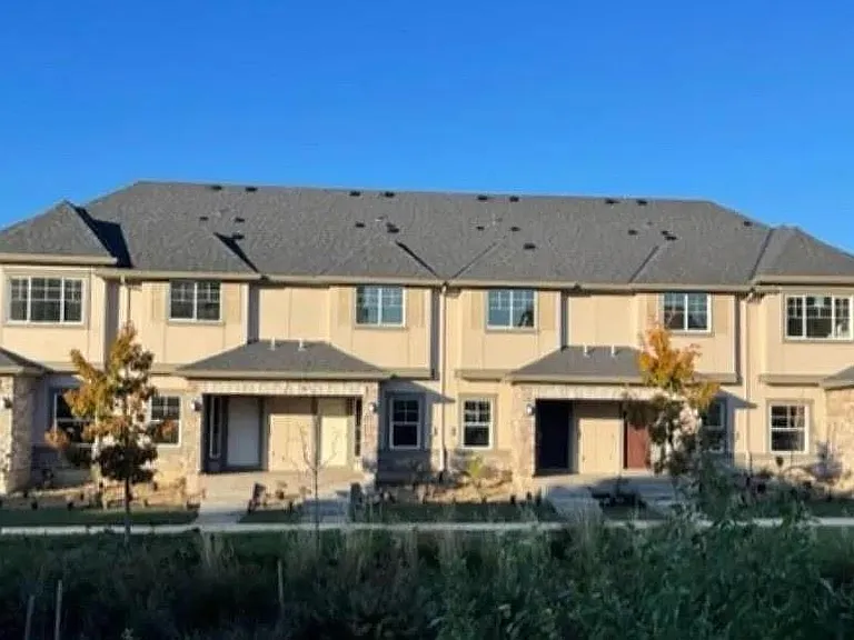 15992 NW Hosmer Ln — Photo 1
