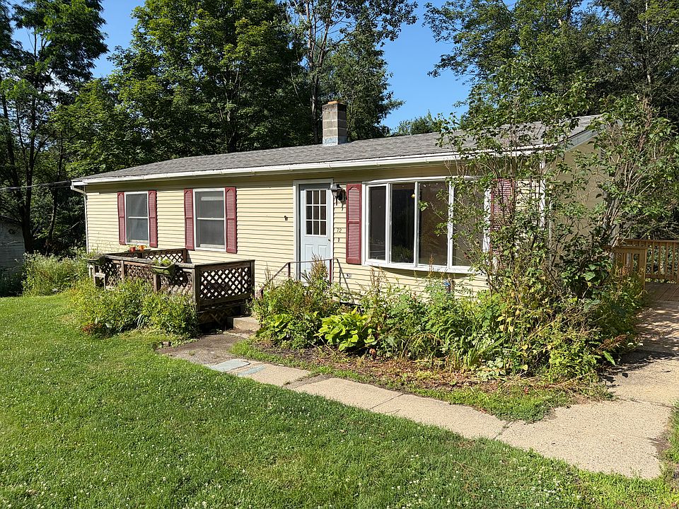 1st image of 72 Fox Hill Rd