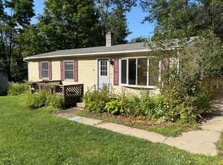 72 Fox Hill Rd, Bernardston, MA 01337