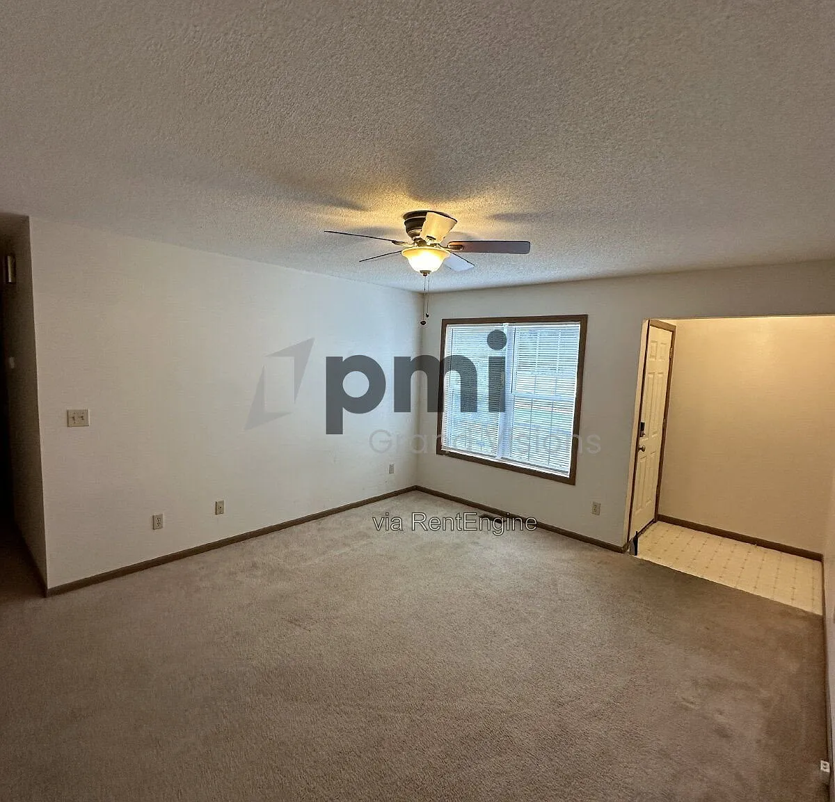 2 bed, 2.0 bath, 800 sqft, $991 — Photo 4