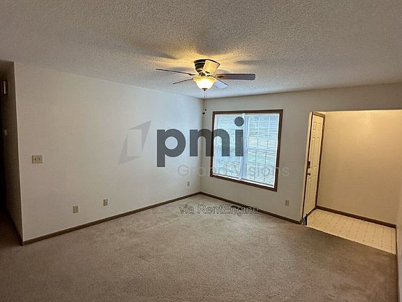 4th image of 1950 Douglas St #3
