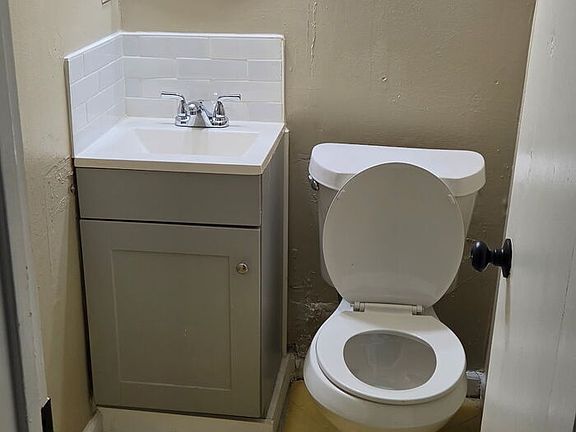 3rd image of 1176 Forest Vale Way #4
