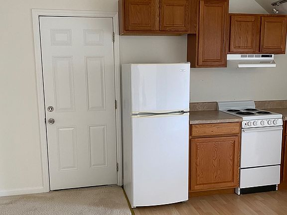 Apartment entrance door