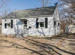1918 H St, Iowa City, IA 52240