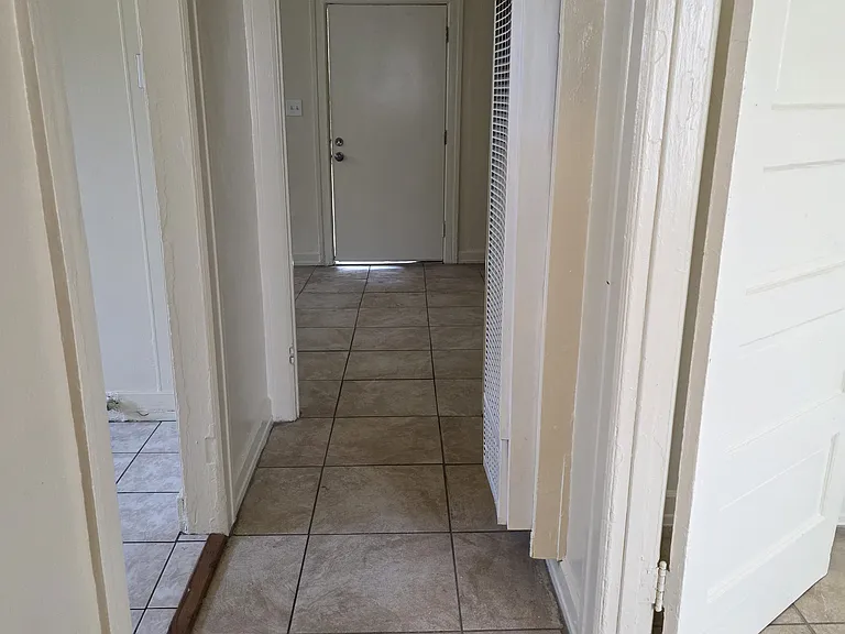 9019 Baring Cross St #1 — Photo 14