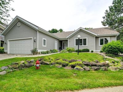 2 Quail Ridge Drive, Madison, WI, 53717