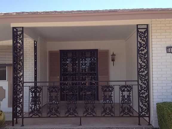 Front Entry Way