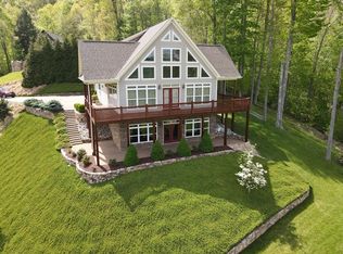 340 Red Oak Ln, Burnsville, NC 28714