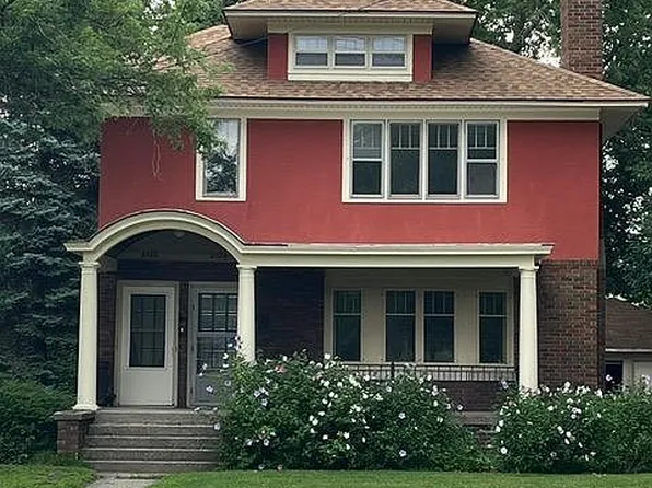 2122 Madison Ave SE, Grand Rapids, MI 49507