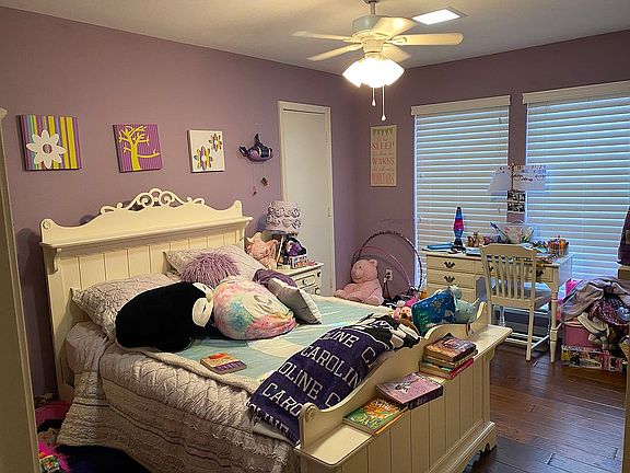 2nd image of 6518 Brentfield Dr