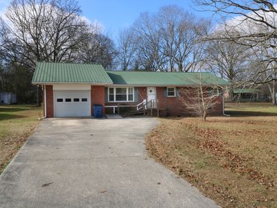 1409 Royal Trl, Manchester, TN, 37355