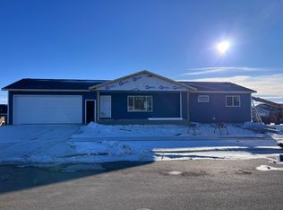 2621 1st Ave SW, Watertown, SD 57201