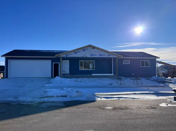 2620 2nd Ave NW, Watertown, SD 57201