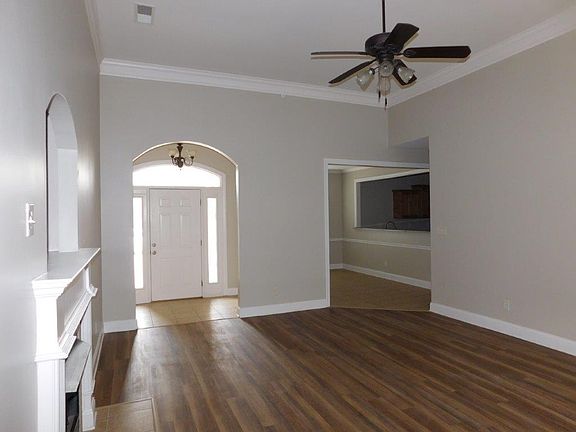 5th image of 1352 Arbor Lake Dr N