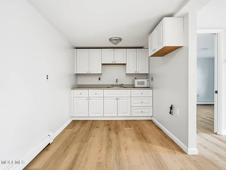 638 Overton Pl #1 — Photo 42