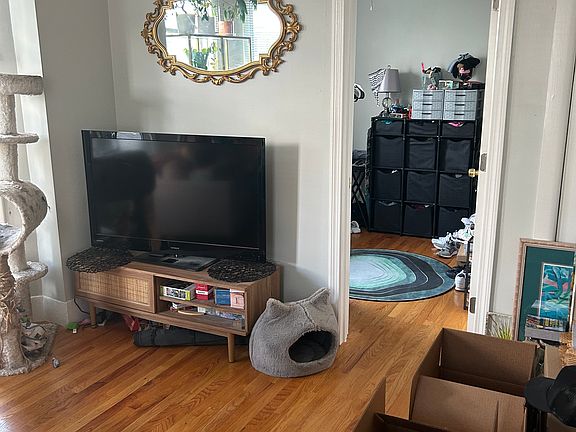 4th image of 455 Somerville Ave #1