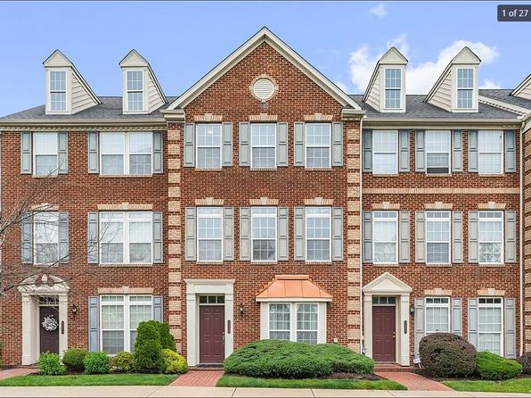 3005 Village Run Rd
