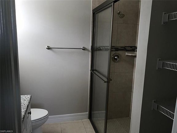5th image of 1721 SW 32nd Ter