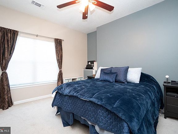 5th image of 14301 Grape Holly Grv APT 36