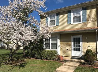 318 Constitution Cir, North Brunswick, NJ 08902