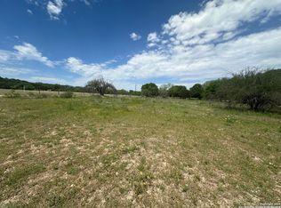 201 Maple St #29, Bandera, TX 78003