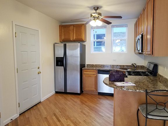 2nd image of 4358 W Wilson Ave #1