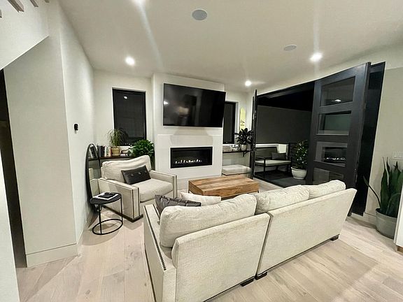 4th image of 139 Juanita Ave