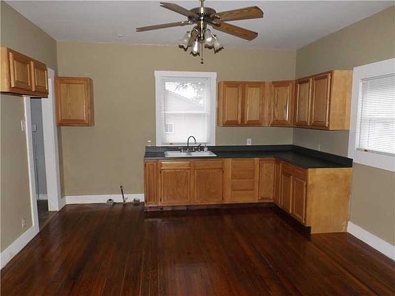 4th image of 750 Teal St