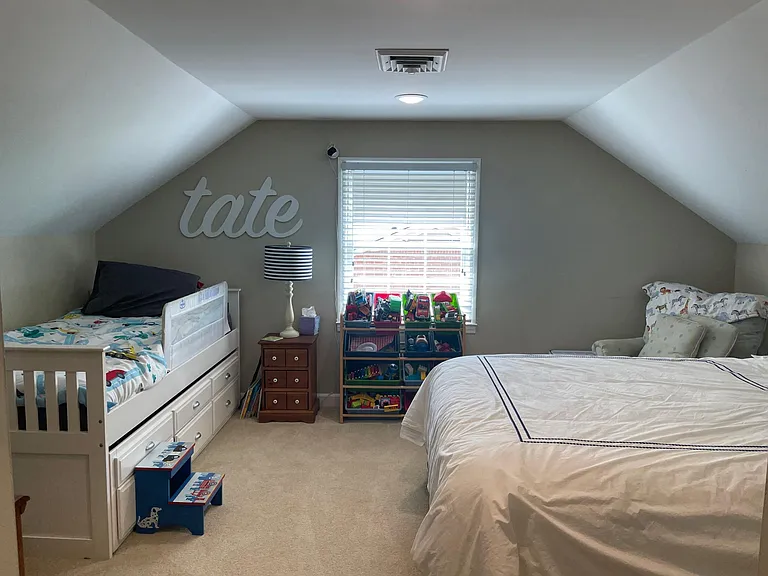 4050 Dresden Dr — Photo 30