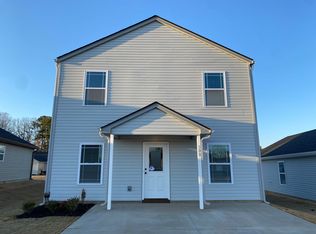 508 Molly Parker Ln, Spartanburg, SC 29301