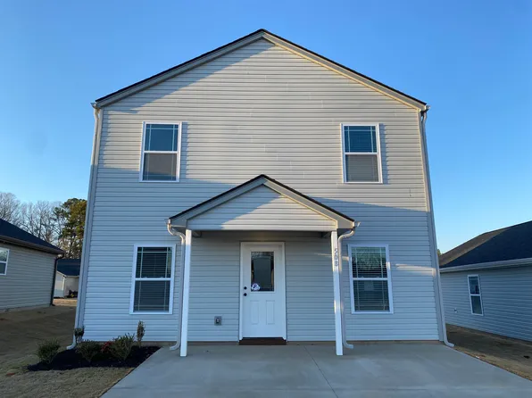 508 Molly Parker Ln, Spartanburg, SC 29301