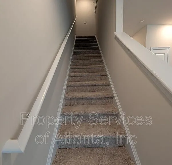 1354 Willow Brook Cir — Photo 9