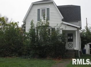 559 4th Ave S, Clinton, IA 52732